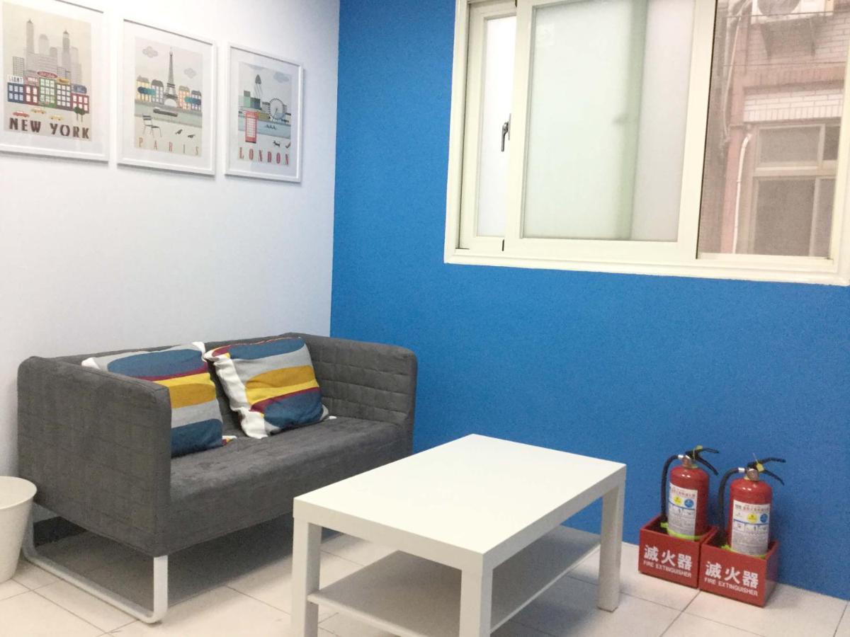 Backpackers' Hostel Taoyuan Airport Extérieur photo