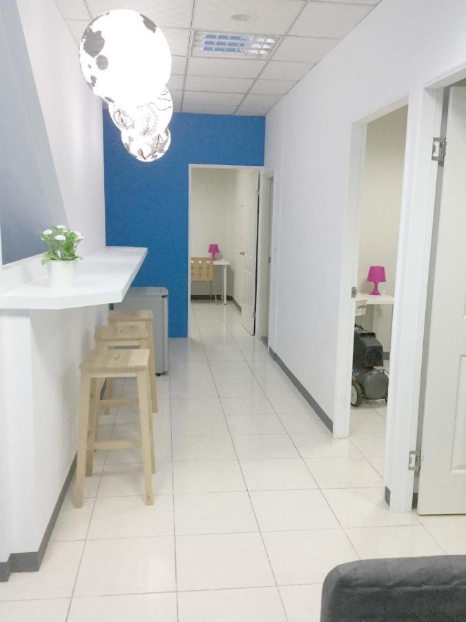 Backpackers' Hostel Taoyuan Airport Extérieur photo